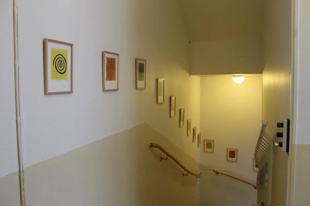 Stationshusets Hotell Och Cafe Köping Εξωτερικό φωτογραφία